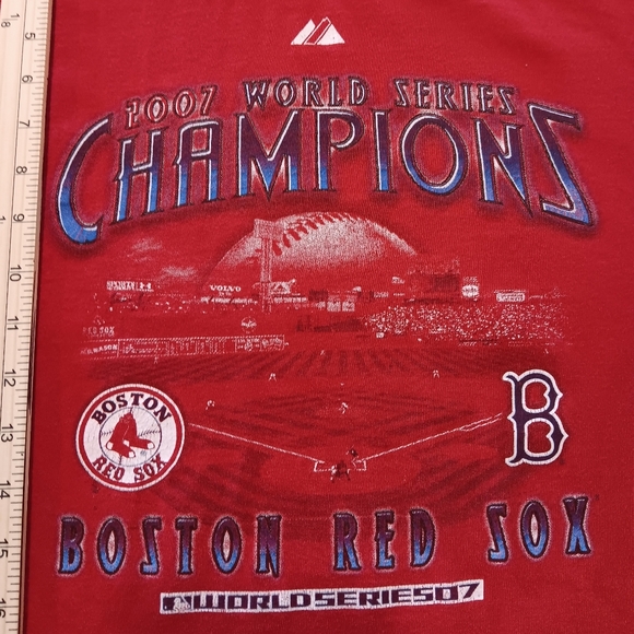 2007 Boston Redsox World Series Champs Tee, L, Red, Good condition (faded some) - Picture 2 of 5